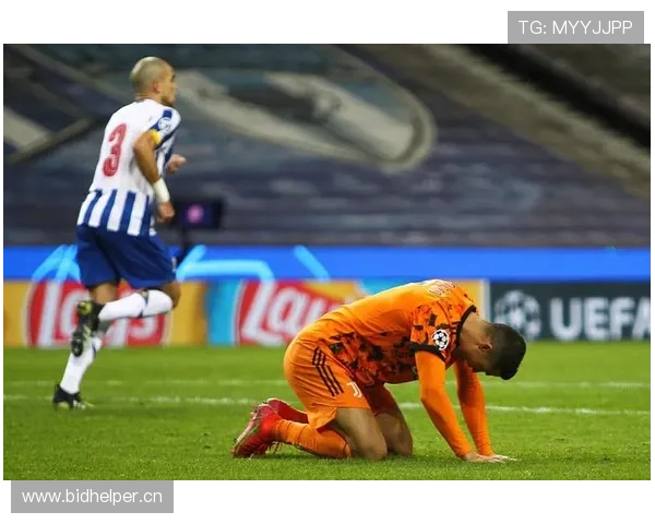 尤文惨遭内战爆发！教练冲突+主帅荒暴露豪门危机，战术落伍成致命伤？