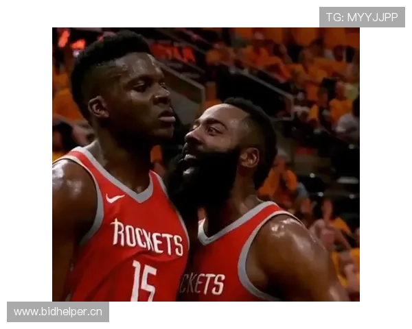 穆西亚拉表现解读：数据高光与比赛实际价值的差异在哪？