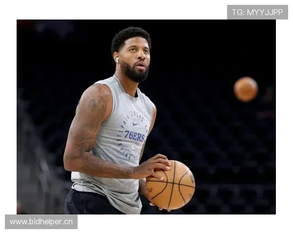 保罗·乔治家的冰箱里塞满了蛋白粉，连瓶冰可乐都找不到