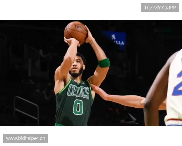 格兰特·希尔突破改造进攻结构提升关键时刻得分效率